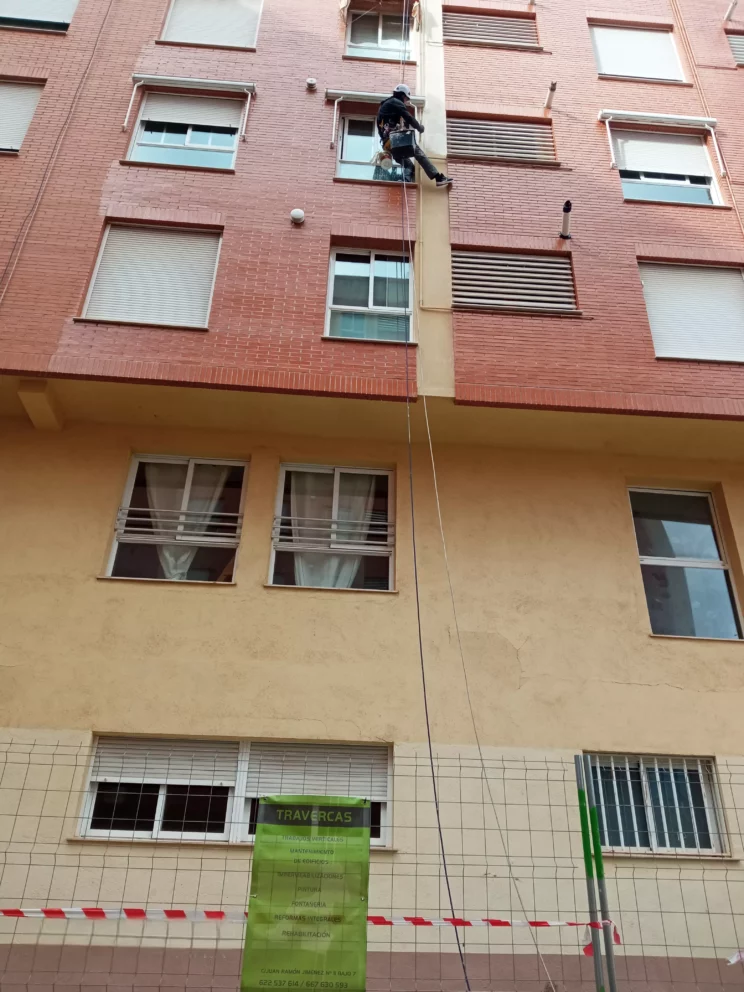 especialistas en pintar edificios en castellón